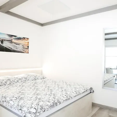 Pool Roznov * Rožnov pod Radhoštěm